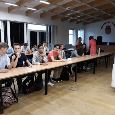 Die Simulation der Gemeindewahlen im Rathaus von Prag 5 (7.9.2018)