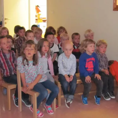 Kasperle-Theater am ersten Kindergartentag