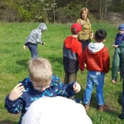 Spaziergang zu den Schafen